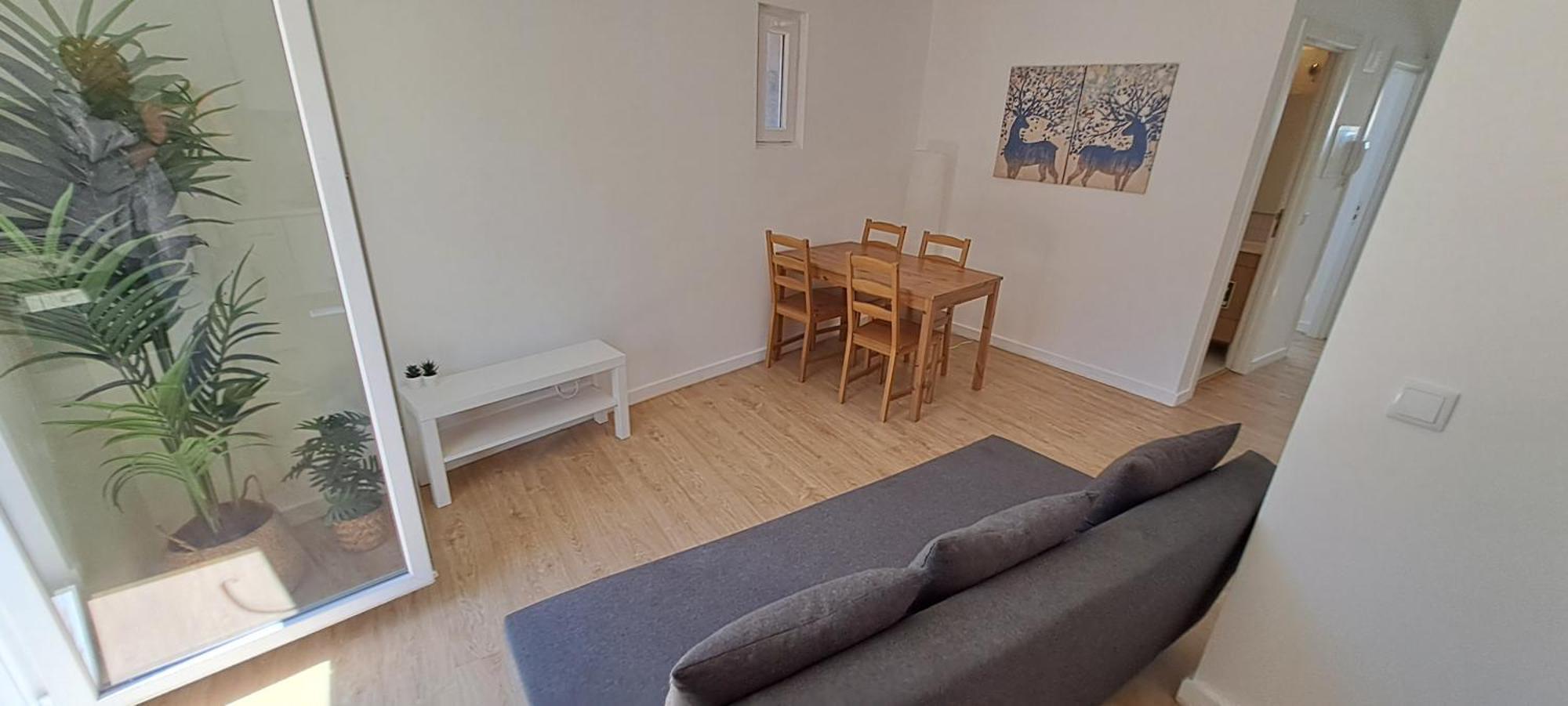 Serafina 3rd Floor 2br With Swimingpool And Terrace Lisboa